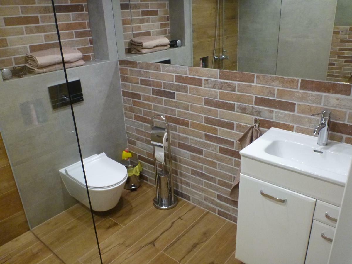 Apartament Na Brodatego 弗罗茨瓦夫 外观 照片